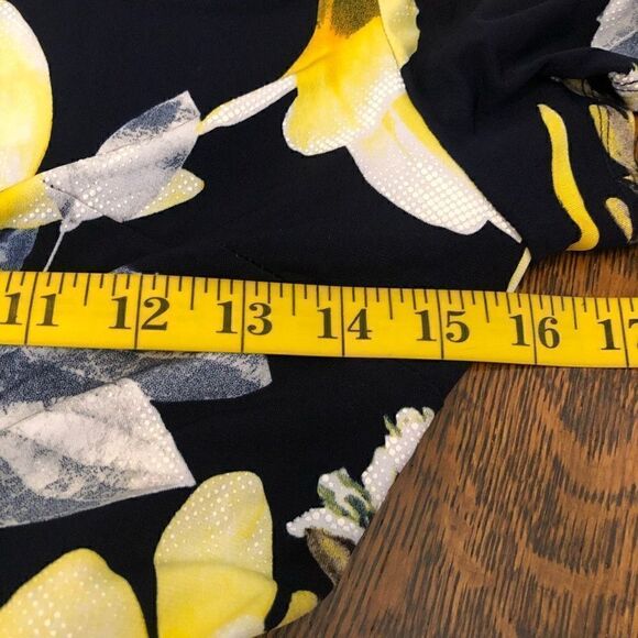 NEW Clematis Tulip Sleeve Fit and Flare Dress Size M NWT - Picture 12 of 16